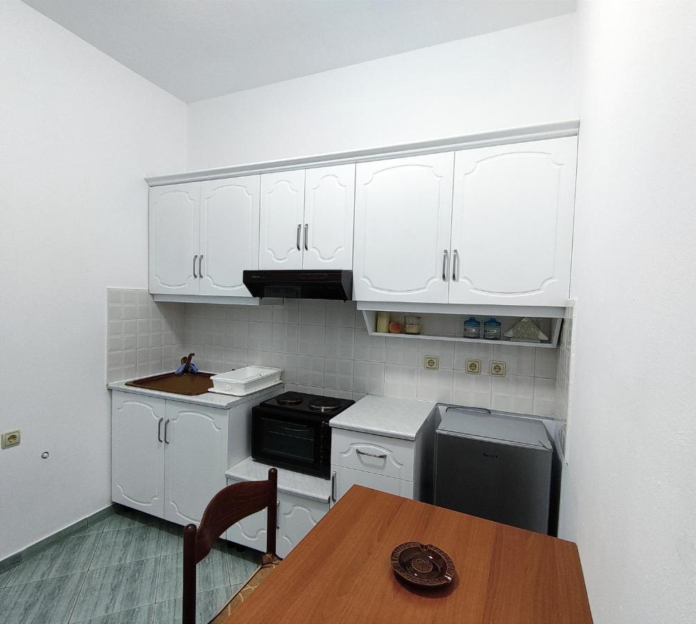 Joen Guesthouse Sarandë Eksteriør billede