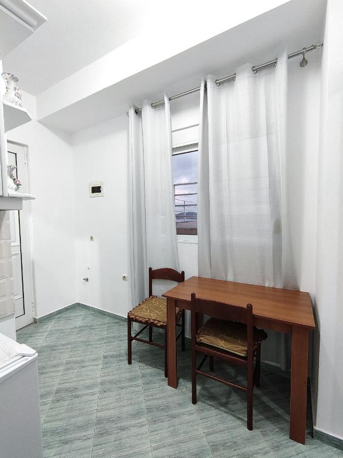 Joen Guesthouse Sarandë Eksteriør billede