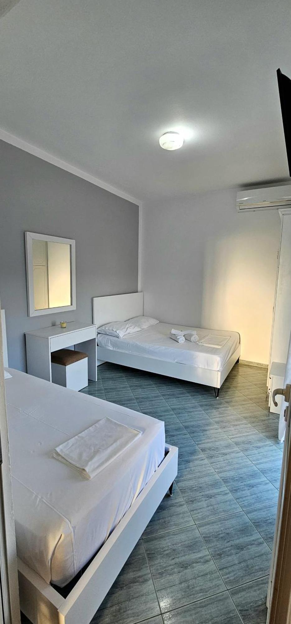 Joen Guesthouse Sarandë Eksteriør billede