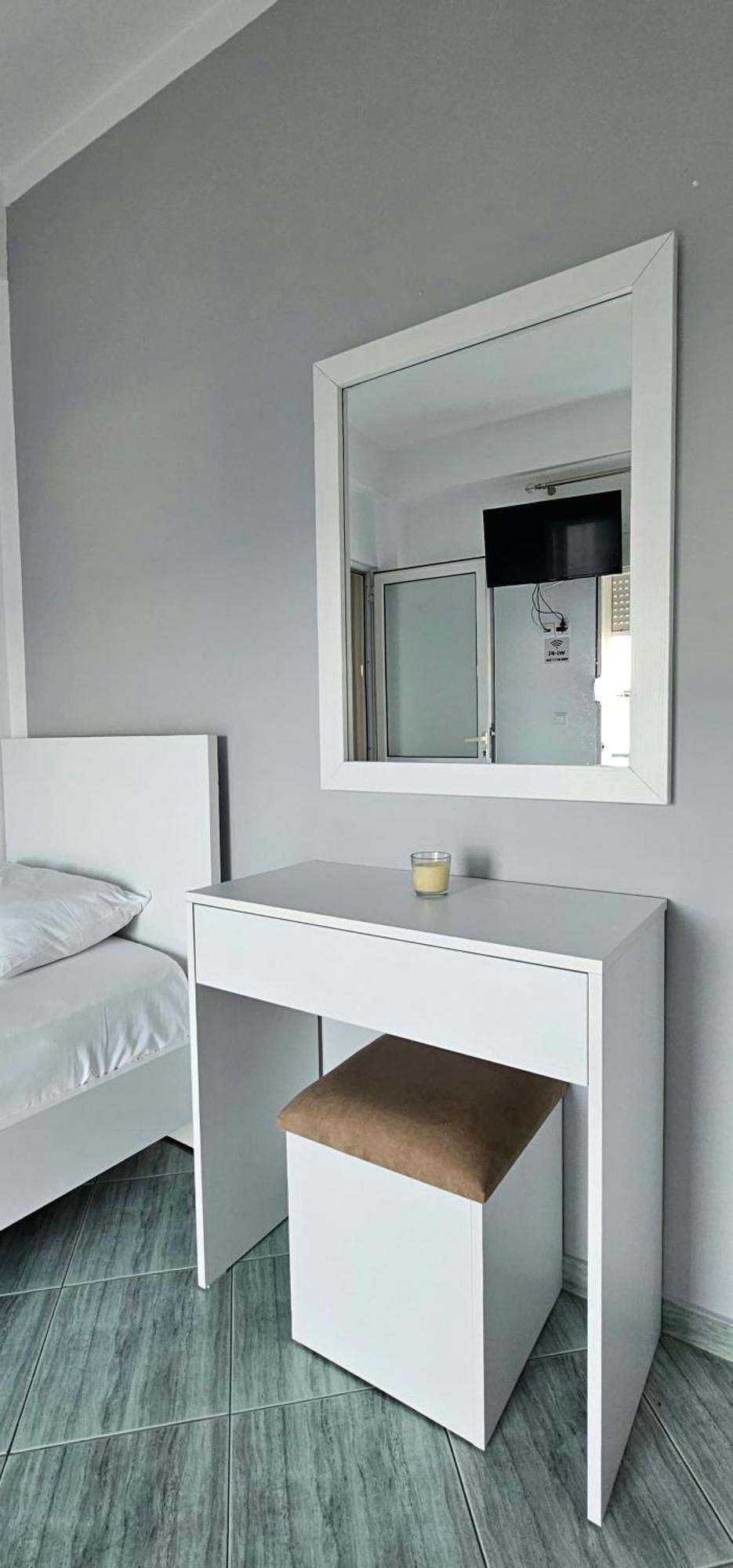 Joen Guesthouse Sarandë Eksteriør billede