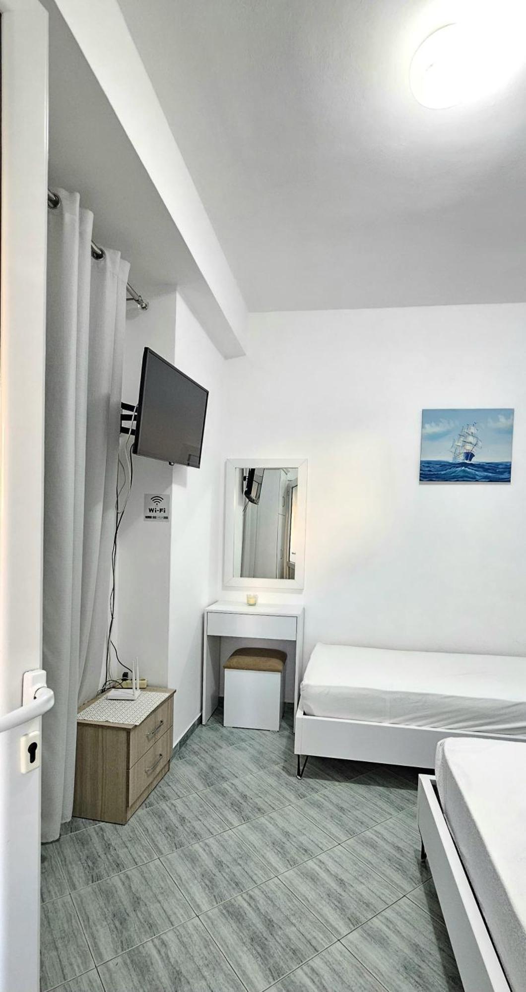 Joen Guesthouse Sarandë Eksteriør billede